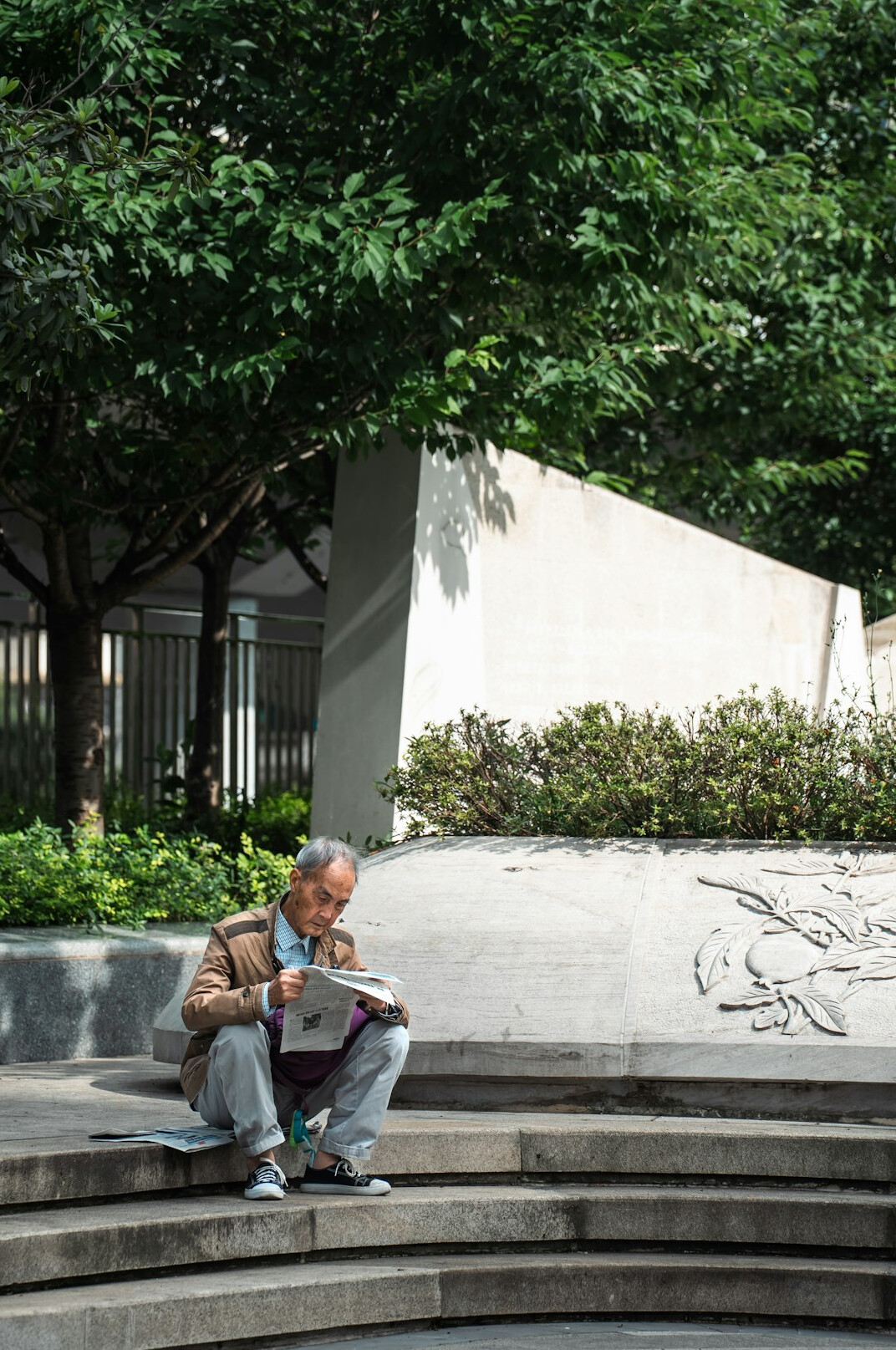 elderly man reading